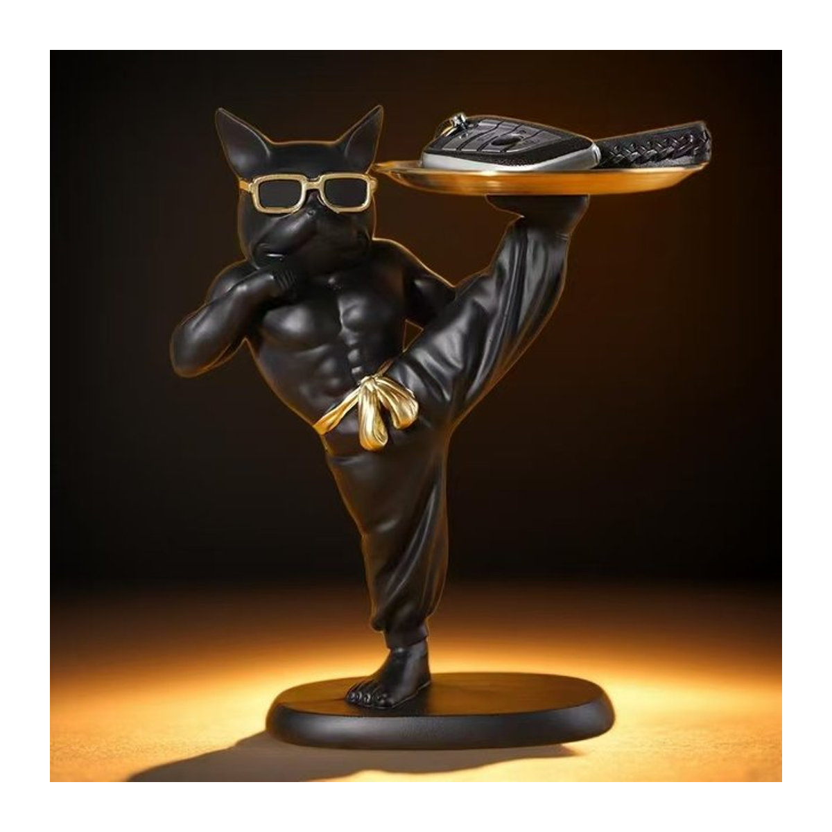 GUOFEI Tierornament Französische Bulldogge im Kung-Fu-Stil aus Kunstharz in Schwarz - Bild 1