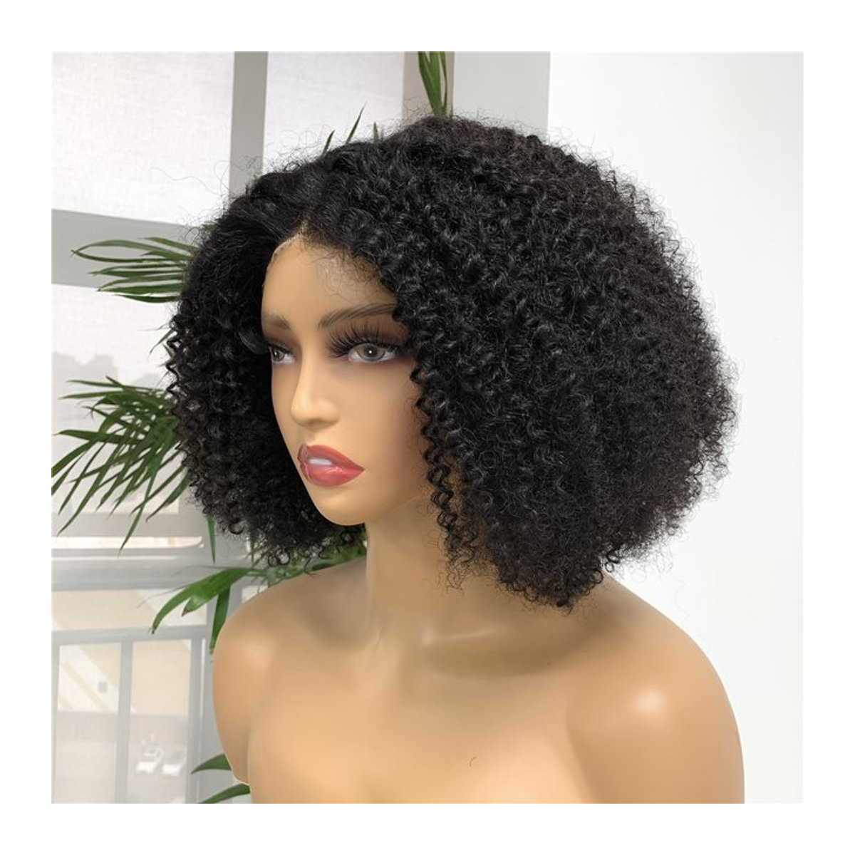 HairUGo Afro-verworrene Bob-Perücke aus Echthaar mit 4x4 Spitzenverschluss in Schwarz - Bild 1
