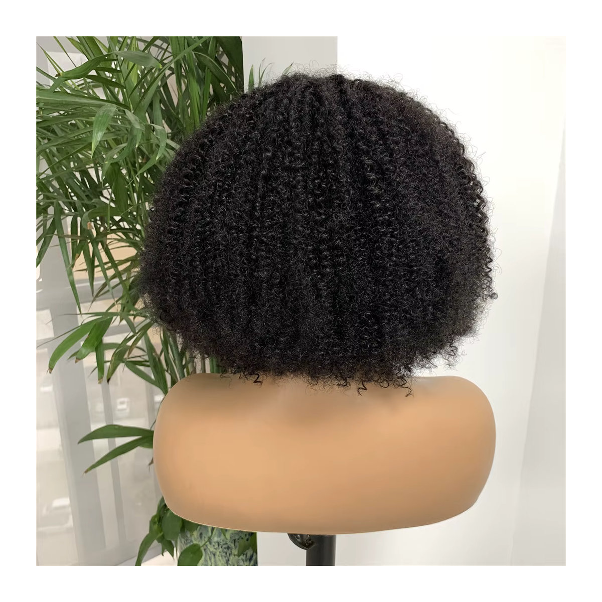 HairUGo Afro-verworrene Bob-Perücke aus Echthaar mit 4x4 Spitzenverschluss in Schwarz - Bild 5