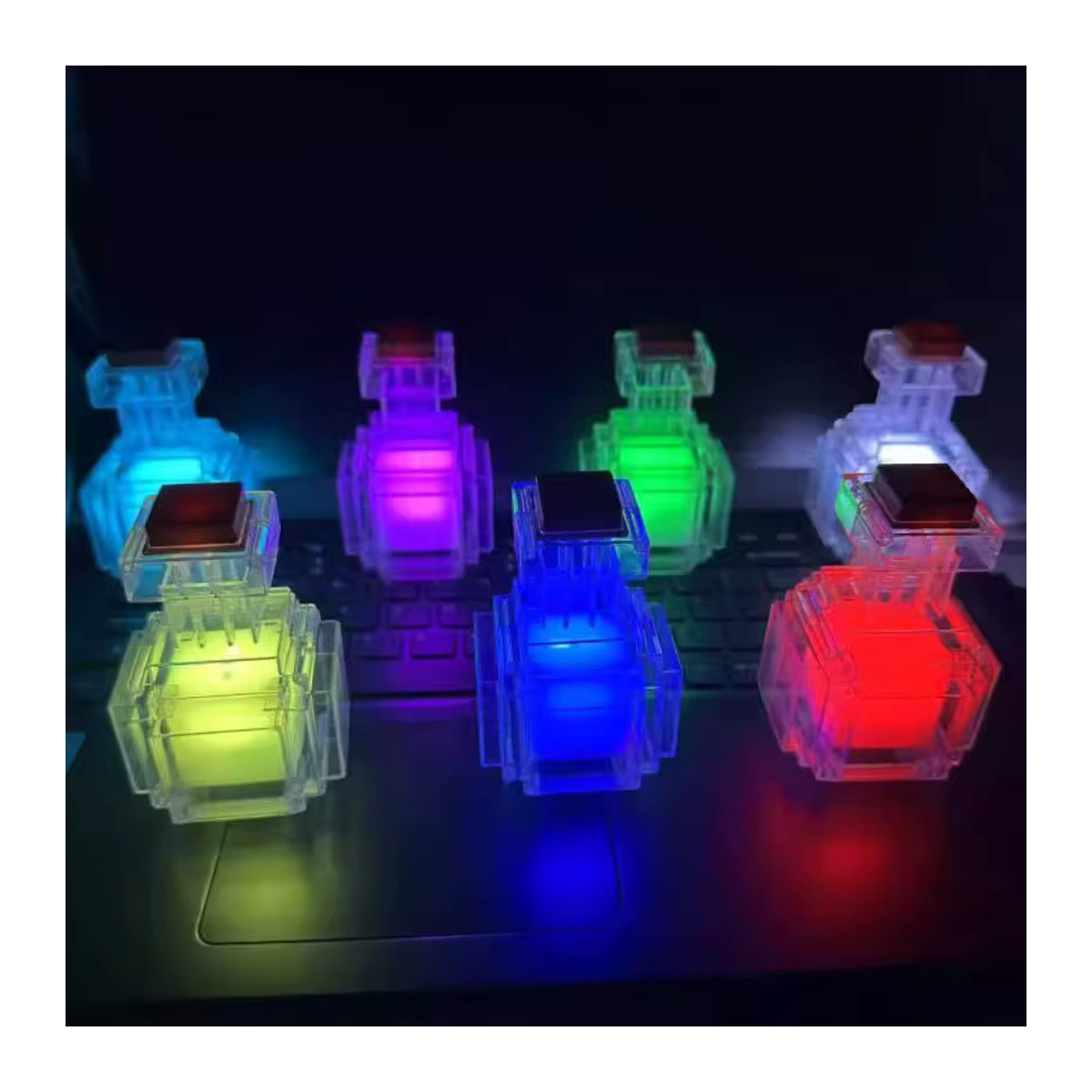 Hairun Kreatives Nachtlicht im Design einer Flüssigmedizinflasche mit Farbwechsel, USB-aufladbare Nachttischlampe in Blau und Bunt für die moderne Raumdekoration - Bild 4