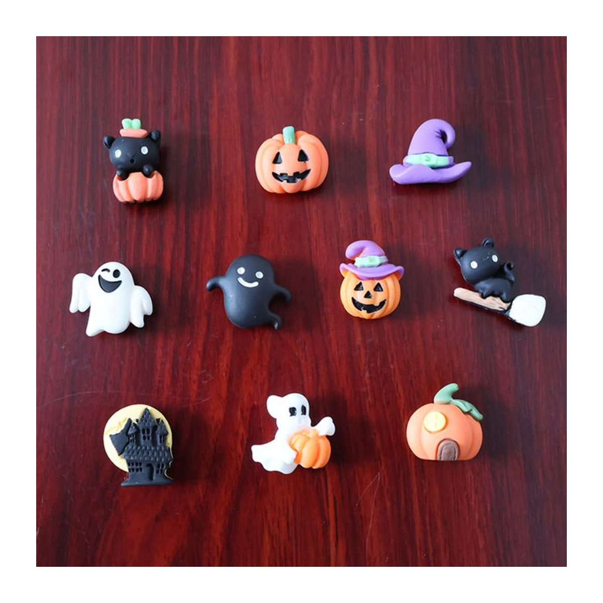 Halloween Magnetische Aufkleber und Haken aus Kunstharz in Mehrfarbig mit Motiven wie Kürbis, Geist und Schwarzer Katze zur DIY Dekoration - Bild 1