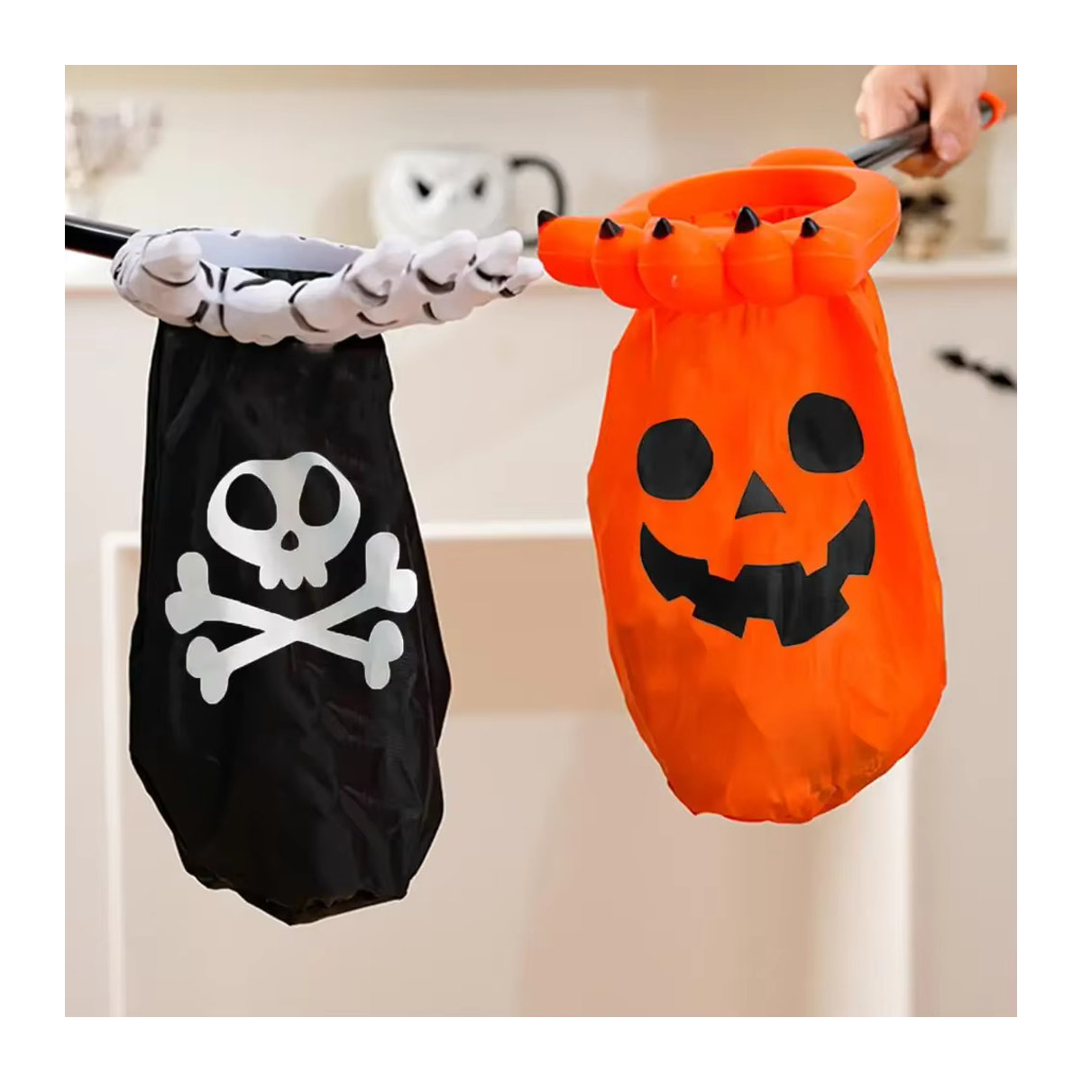 Halloween Süßigkeitenbeutel mit Totenkopf und Kürbis Motiv in Schwarz und Orange für Kinder - Bild 2