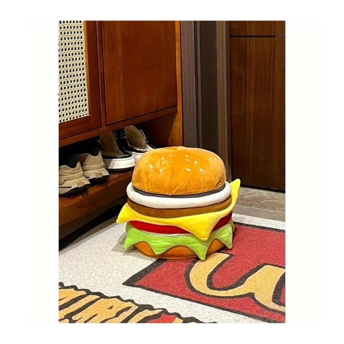 Hamburger Aufbewahrungshocker aus Samt in Bunt als Polsterhocker für Wohnzimmer und Flur - Bild 1
