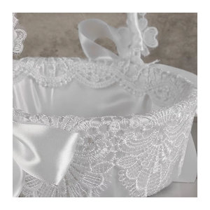 Handgefertigter dekorativer Textilkorb von TRUE LOVE GIFT in Weiß mit floralem Design für Hochzeiten und Geburtstage