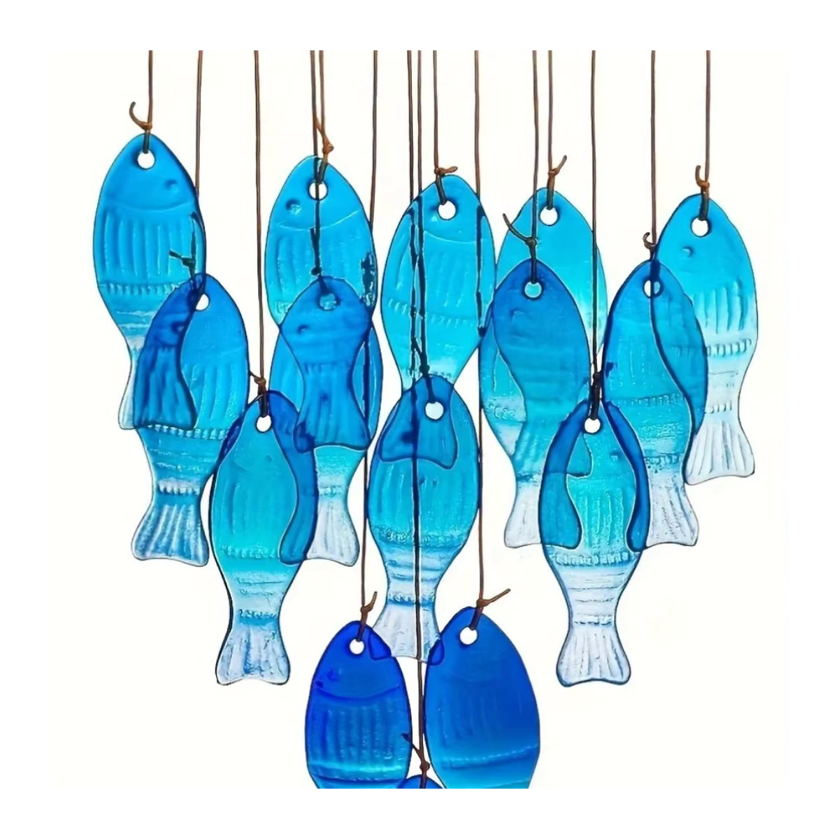 Handgefertigtes Windspiel mit Glasfischen in Blau aus Glas und Holz für deine maritime Outdoor-Dekoration - Bild 4