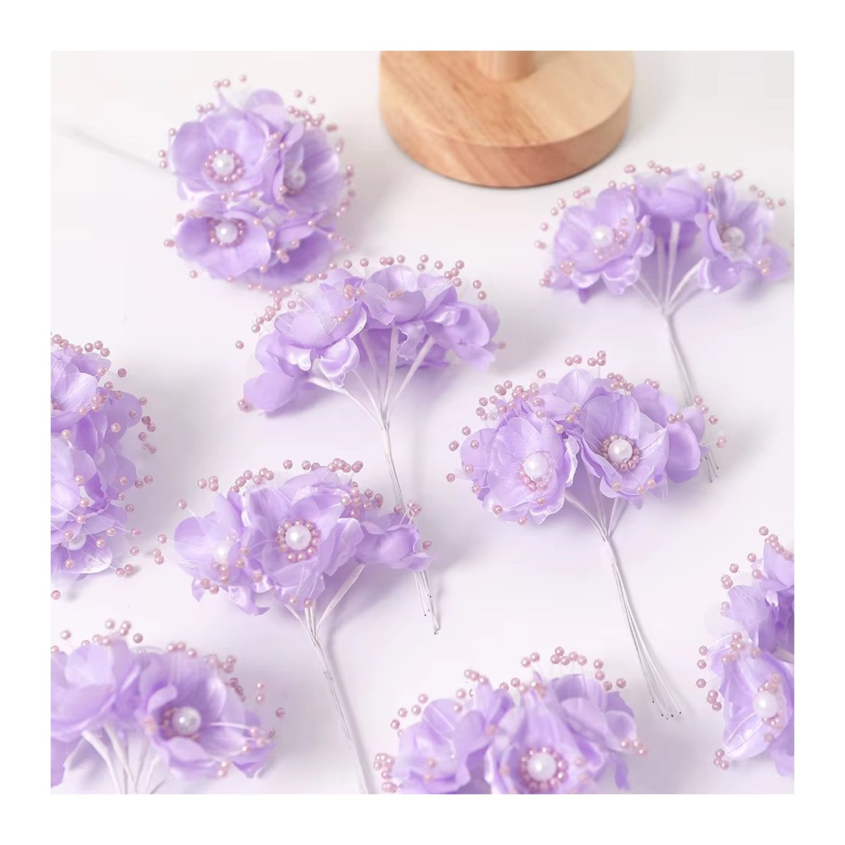 Handgemachtes Bouquet aus künstlichen Perlenblumen in Mehrfarbig für deine Hochzeits-, Party- und Wohnraumdekoration, Höhe: 12 cm - Bild 3