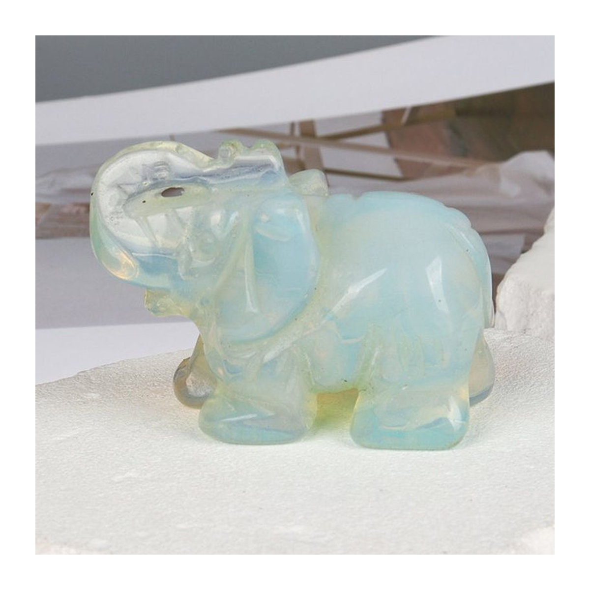 Handgeschnitzte Elefanten-Figur aus blauem Opalit als Kristall-Dekoration für dein Chakra und deine Wohnkultur, Höhe: 3,81 cm - Bild 1