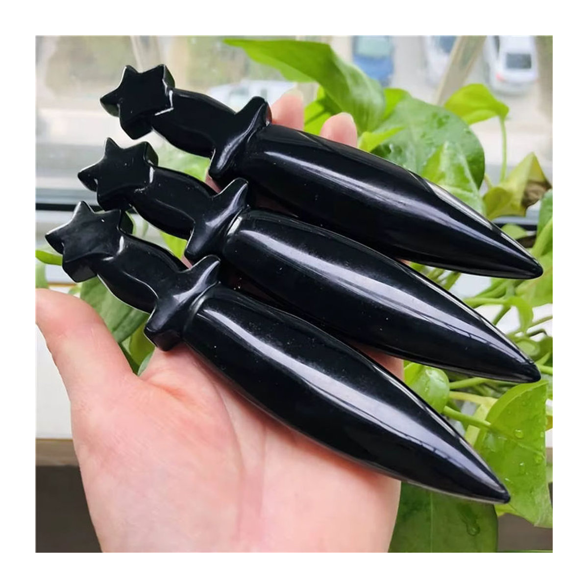 Handgeschnitztes Obsidianmesser in Schwarz von CrystalHola als dekorative Kristallschwertrose - Bild 5