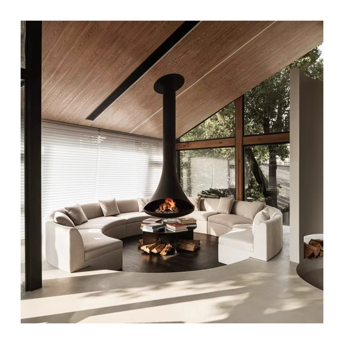 Hängender Kamin in Schwarz, Modernes Design aus Metall und Holz für den Innenbereich - Bild 2
