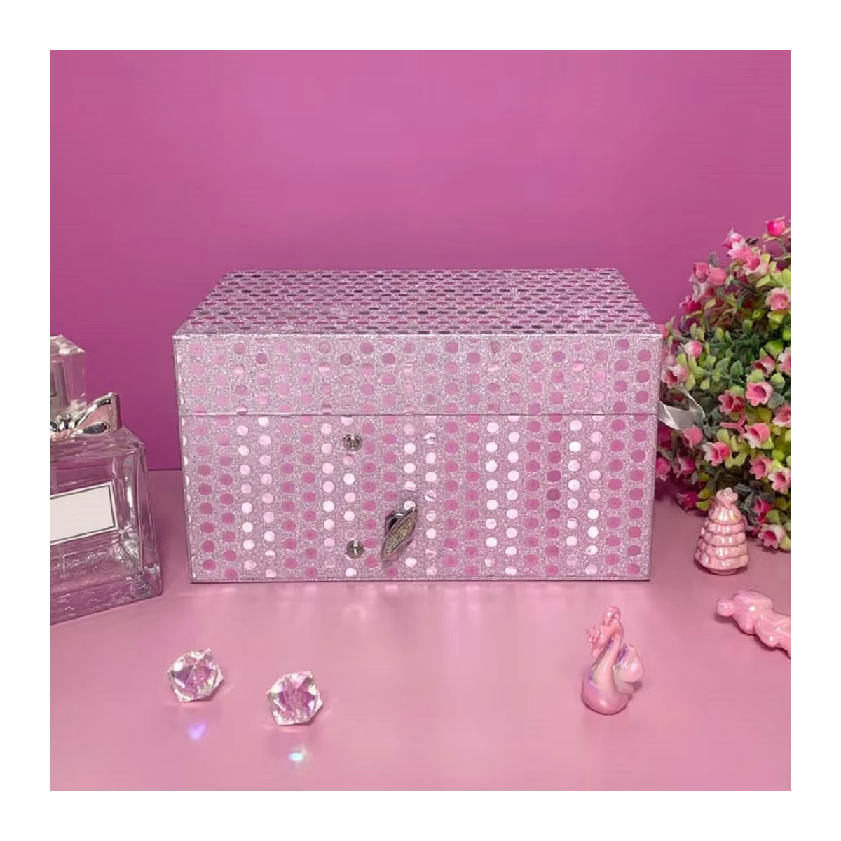 Hapinest Musikalische Schmuckschatulle für Mädchen mit Spieluhr und drehbarer Figur in Pink und Silber - Bild 2