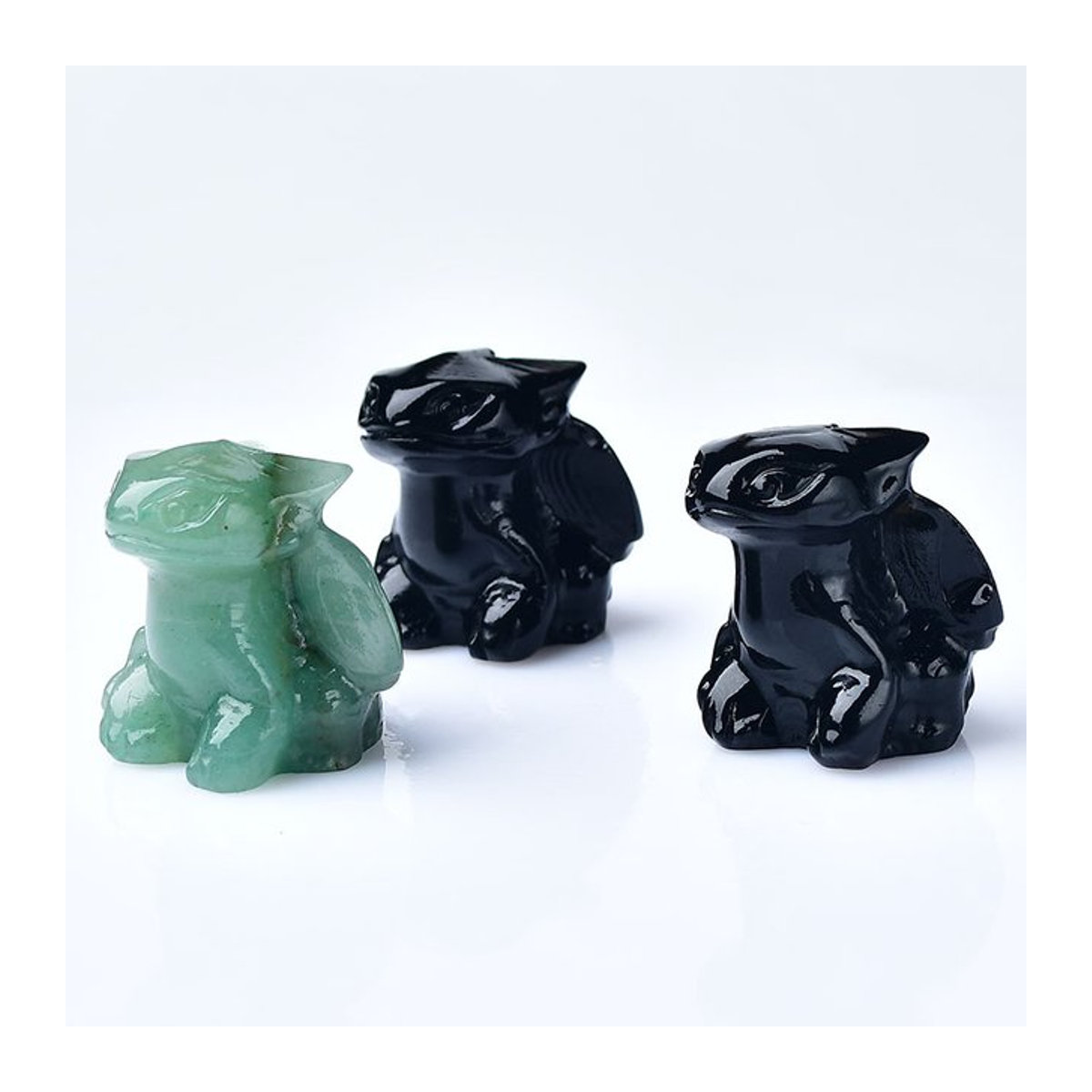 Harmonious Crystalloid Drachen-Figur aus handgeschnitztem Obsidian in Schwarz und Grün - Bild 1