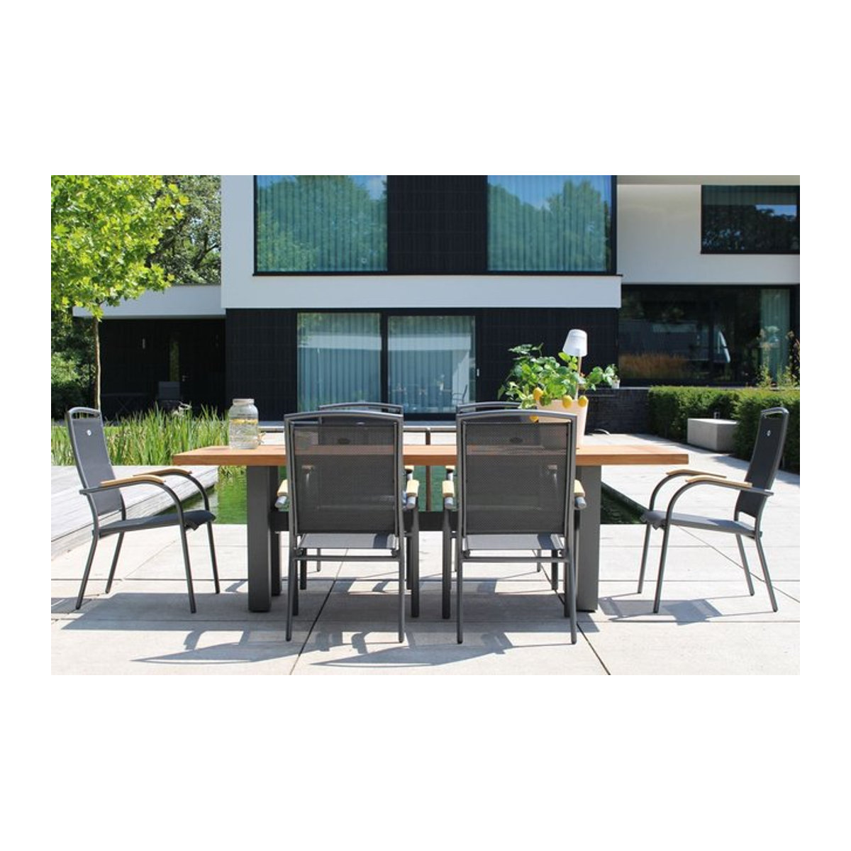 Hartman Garten-Essgruppe Yasmani/Raffaelo in Anthrazit und Natur, modernes Gartenmöbel-Set aus Aluminium und Teakholz mit 6 Stapelsesseln, Tisch B: 240 cm, T: 100 cm - Bild 1