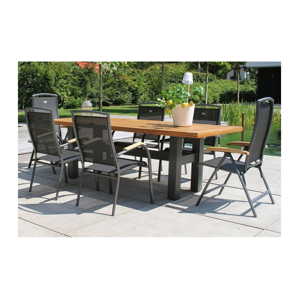 Hartman Garten-Essgruppe Yasmani/Raffaelo in Anthrazit und Natur, modernes Gartenmöbel-Set aus Aluminium und Teakholz mit Tisch B: 240 cm, 4 Stapelstühlen und 2 Klappstühlen - Bild 1