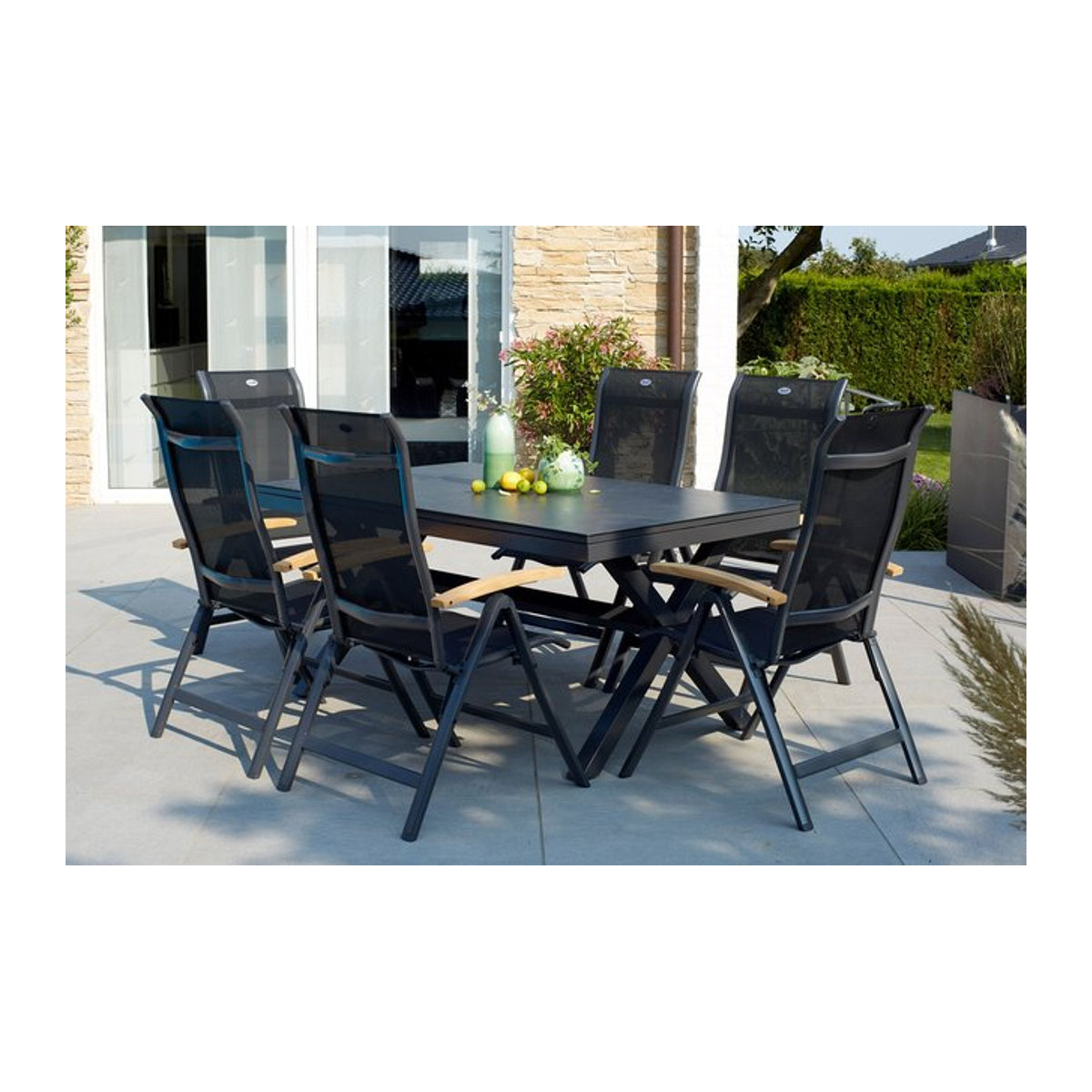 Hartman Xanadu Alice Garten-Essgruppe in Anthrazit und Natur aus Aluminium, Teak und Glaskeramik mit 6 Klappstühlen - Bild 1