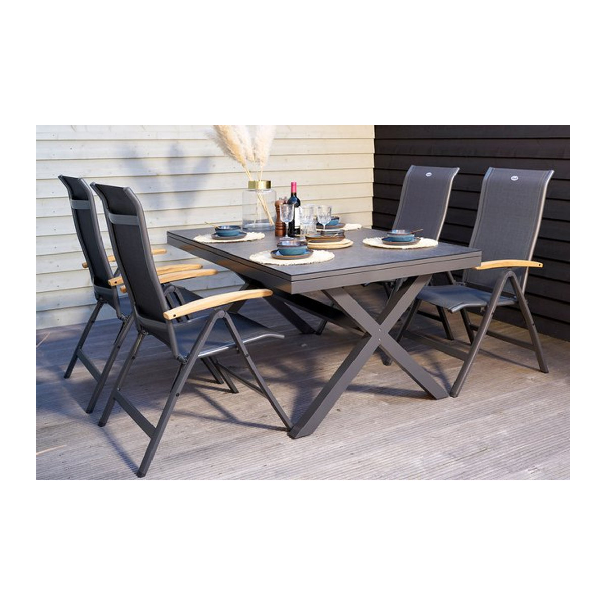 Hartman Xanadu/Alice Garten-Essgruppe in Anthrazit und Schwarz, modernes Gartenmöbel-Set aus Aluminium, Teakholz und Glaskeramik mit 4 Klappstühlen, B/T/H: 160 x 100 cm bis 220 x 100 cm - Bild 1