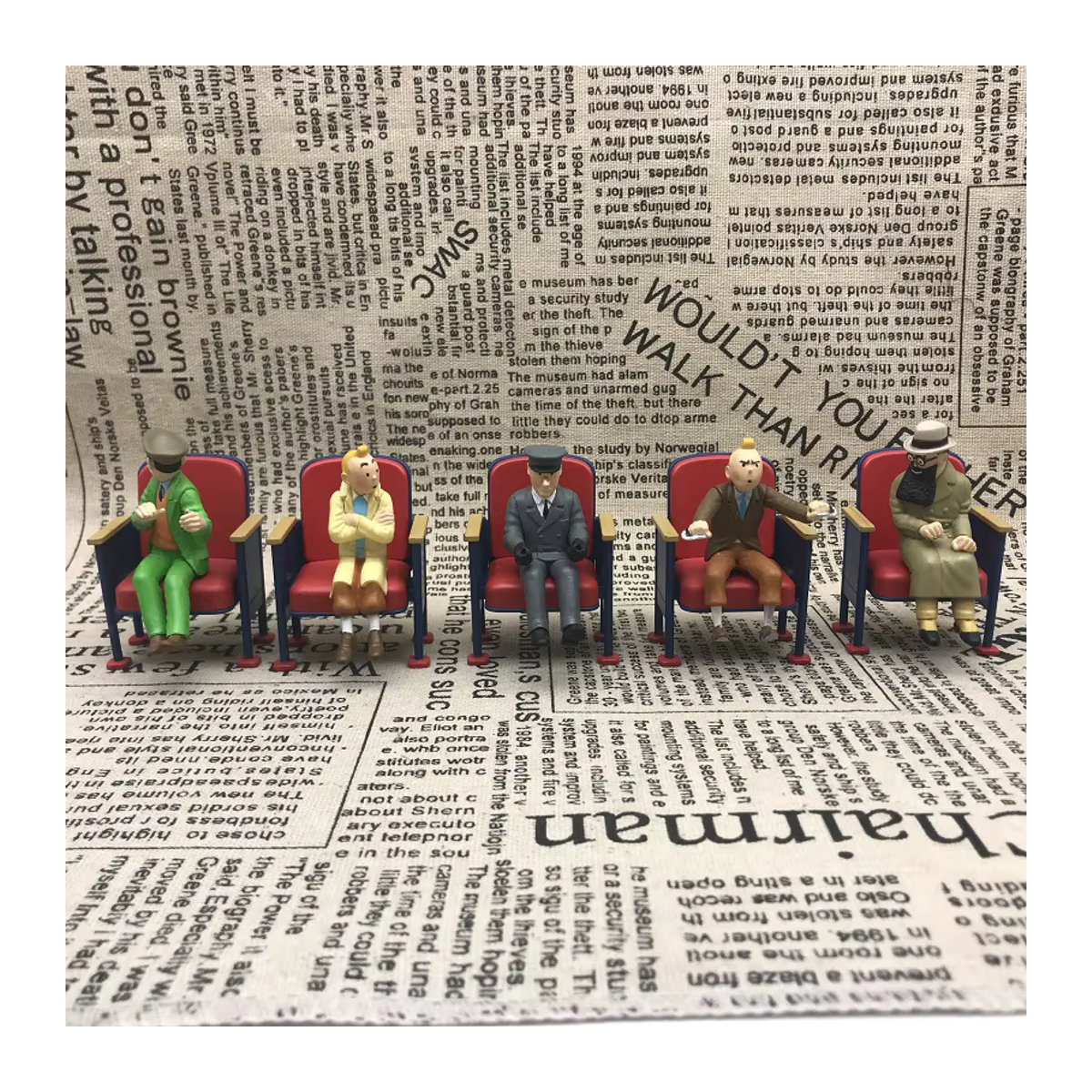 Hasbro Tim und Struppi Actionfiguren Tim Milou Dupont aus Kunststoff, mehrfarbig - Bild 3