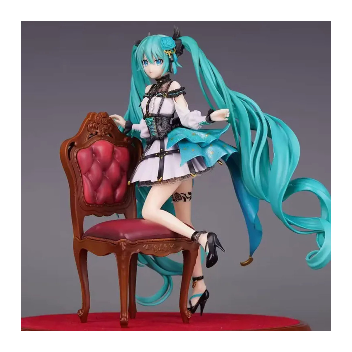 Hatsune Miku Animations-Figur von Bandai als dekoratives Kunstharz-Ornament in Mehrfarbig - Bild 3