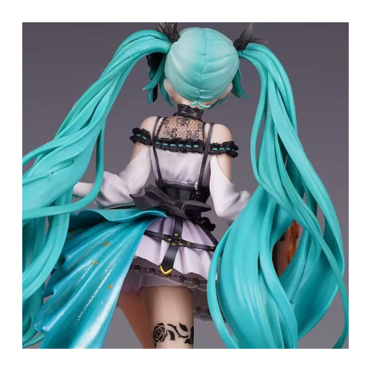 Hatsune Miku Animations-Figur von Bandai als dekoratives Kunstharz-Ornament in Mehrfarbig - Bild 6
