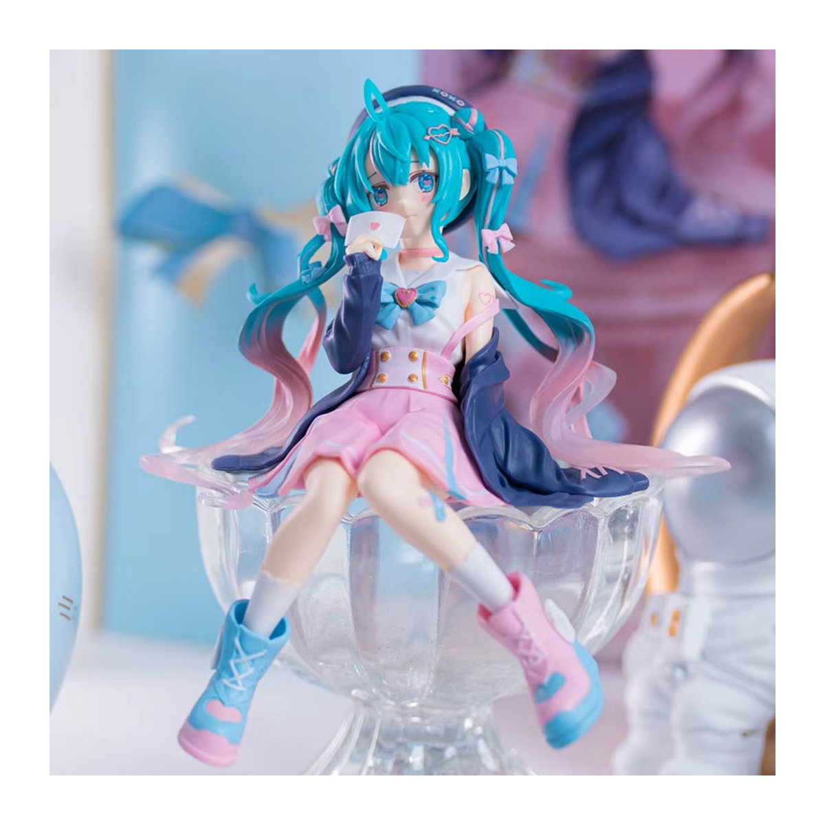 Hatsune Miku Anime Figur Blume Fee als Sammlerstück und Ornament aus Kunststoff, mehrfarbig, Höhe: 14 cm - Bild 5