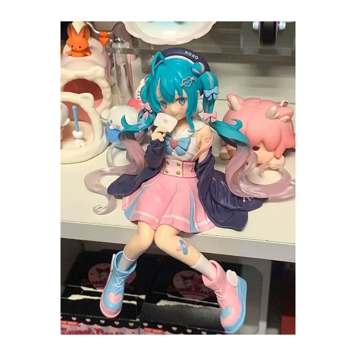 Hatsune Miku Anime Figur in Matrosenuniform von Bandai, mehrfarbige PVC-Modell-Dekoration - Bild 7