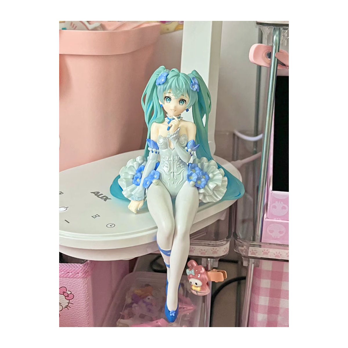 Hatsune Miku Anime Figur in Rosa und Weiß, Kawaii Fee Design, PVC Modell Puppe, Höhe: 15 cm - Bild 2