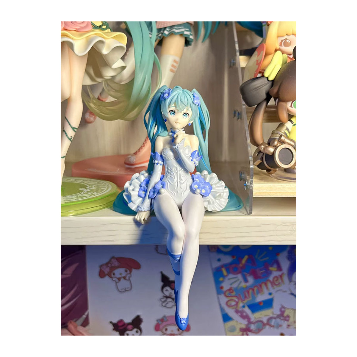 Hatsune Miku Anime Figur in Rosa und Weiß, Kawaii Fee Design, PVC Modell Puppe, Höhe: 15 cm - Bild 3