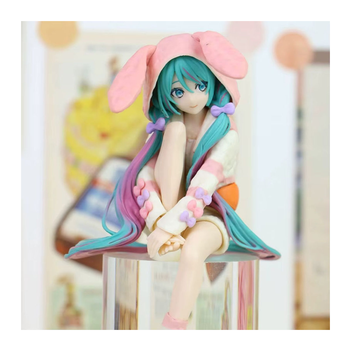 Hatsune Miku Anime Figur von Bandai in Pyjama mit Kaninchenohren, mehrfarbig, Höhe: 14 cm - Bild 4