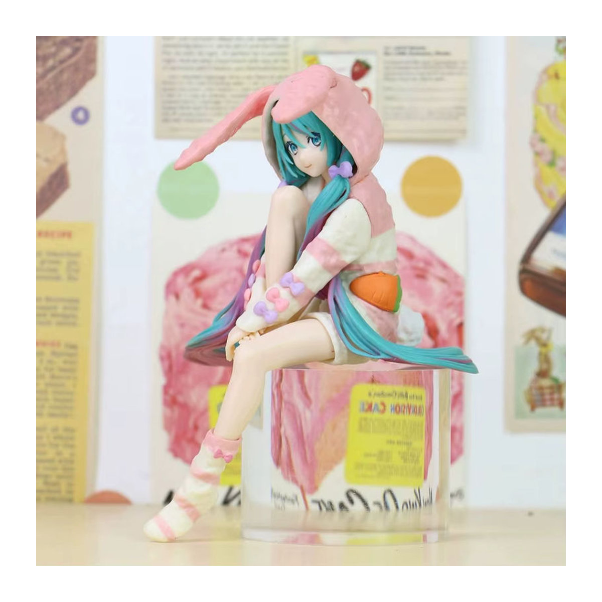 Hatsune Miku Anime Figur von Bandai in Pyjama mit Kaninchenohren, mehrfarbig, Höhe: 14 cm - Bild 5