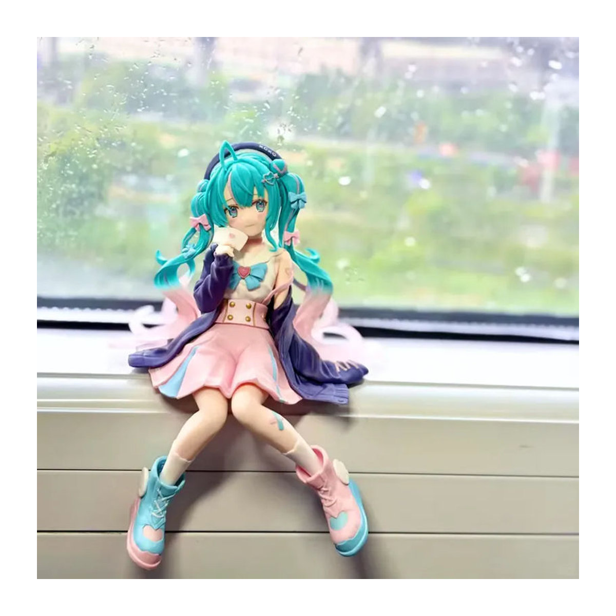 Hatsune Miku Anime-Figur von Bandai in Sailor-Uniform, mehrfarbige PVC-Actionfigur für Sammler, Höhe: 14 cm - Bild 3