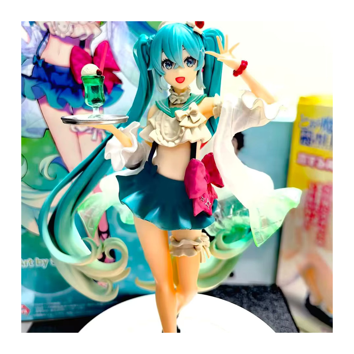 Hatsune Miku Cream Girls Anime-Figur von Bandai, mehrfarbige PVC-Actionfigur für Sammler - Bild 2