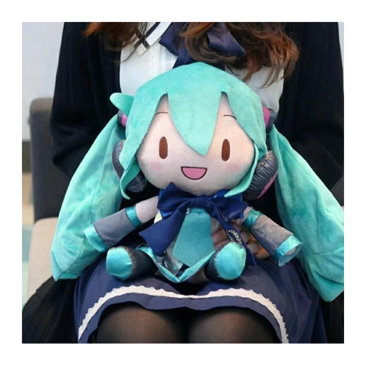 Hatsune Miku Kawaii Cartoon Stoffpuppe als kreatives Kissen für Fans - Bild 3