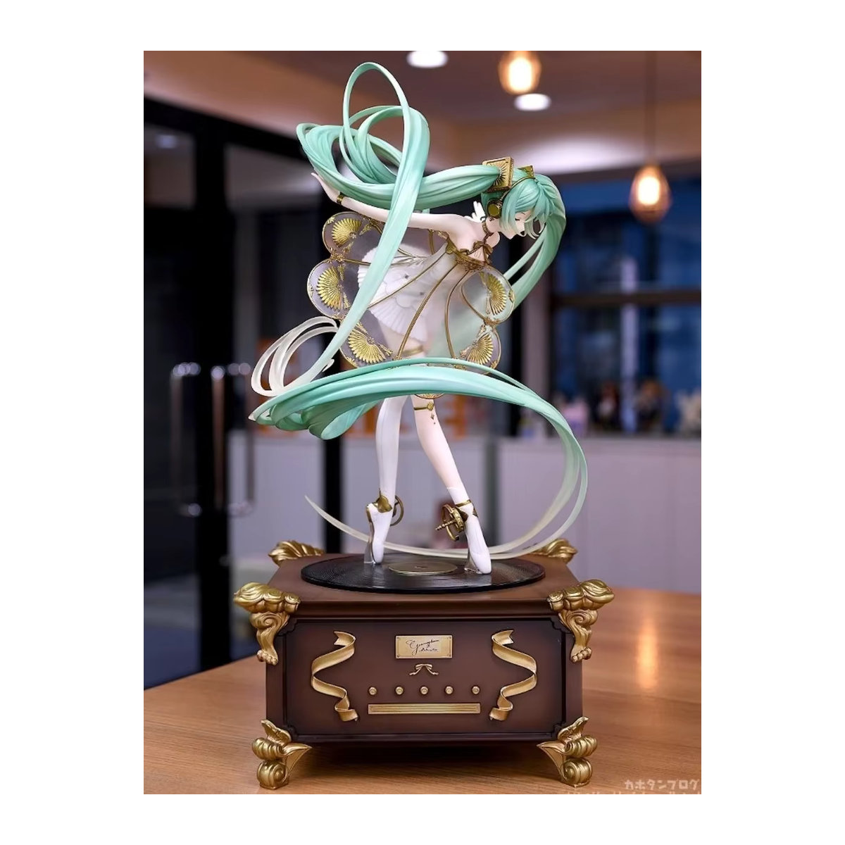 Hatsune Miku Symphony Anime Figur Bandai Prinzessin 5. Jahrestag PVC Modell in Mehrfarbig - Bild 6