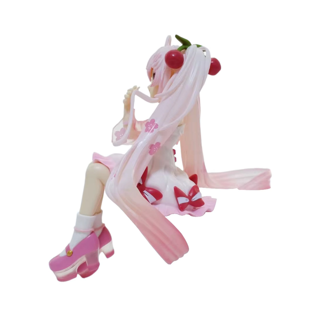 Hatsune Miku Vocaloid Actionfigur Bandai Sakura Kirschblüten Design in Rosa, Höhe: 14 cm - Bild 2
