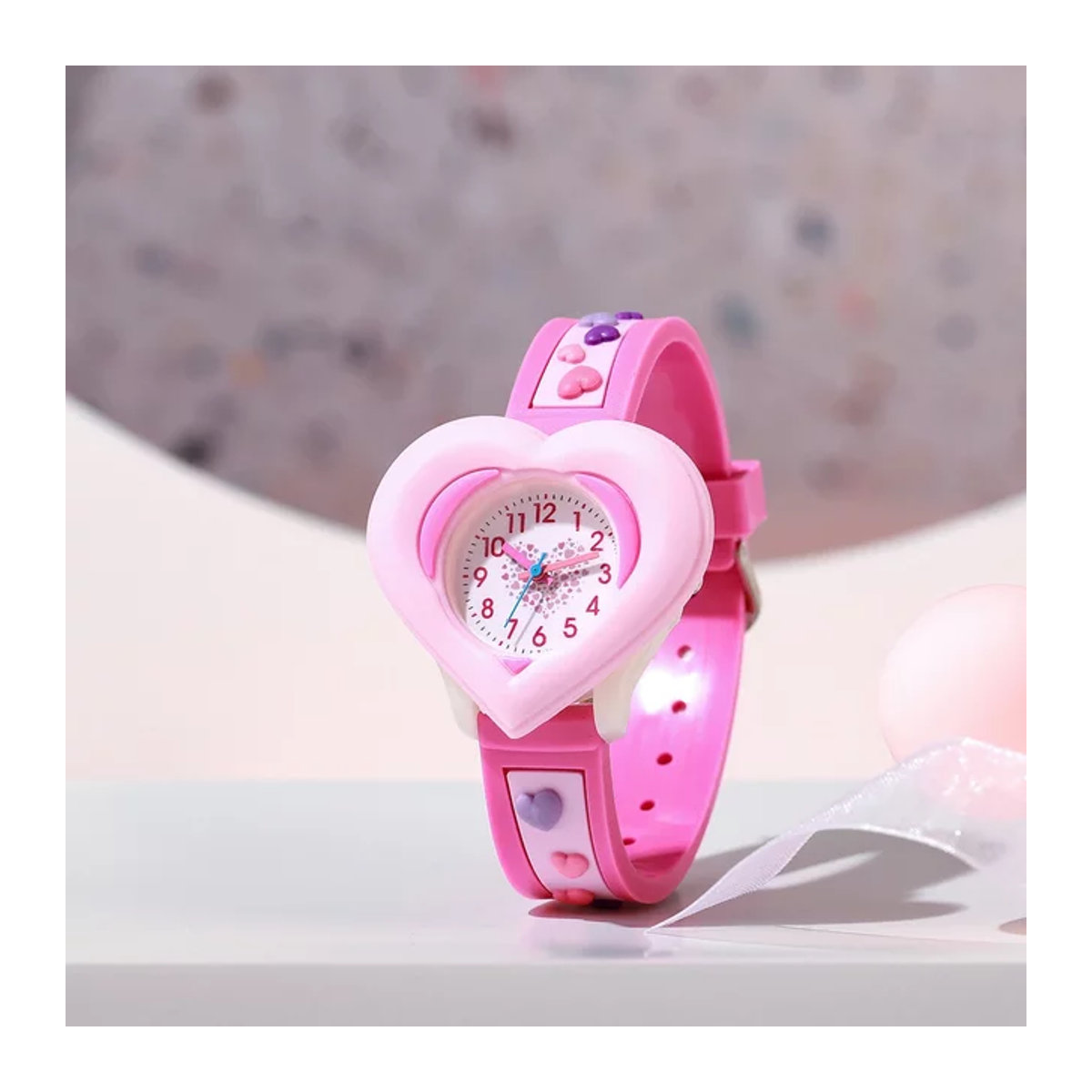 Herzförmige 3D Cartoon Lernuhr für Kinder in Rosa und Lila, analoge Kunststoffuhr - Bild 1