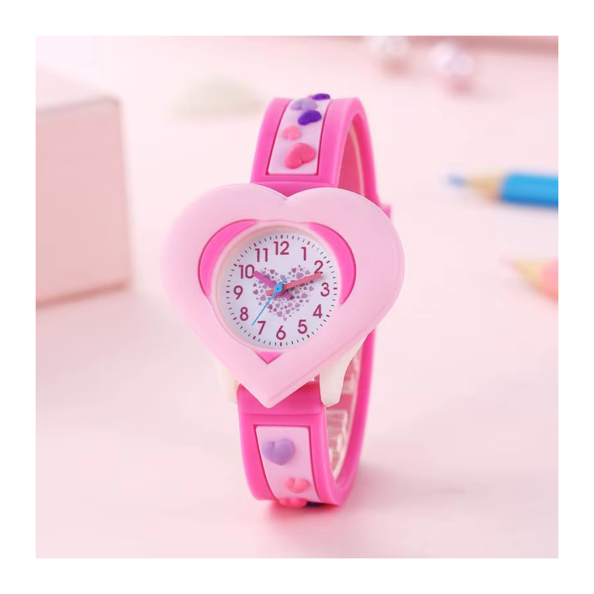 Herzförmige 3D Cartoon Lernuhr für Kinder in Rosa und Lila, analoge Kunststoffuhr - Bild 3