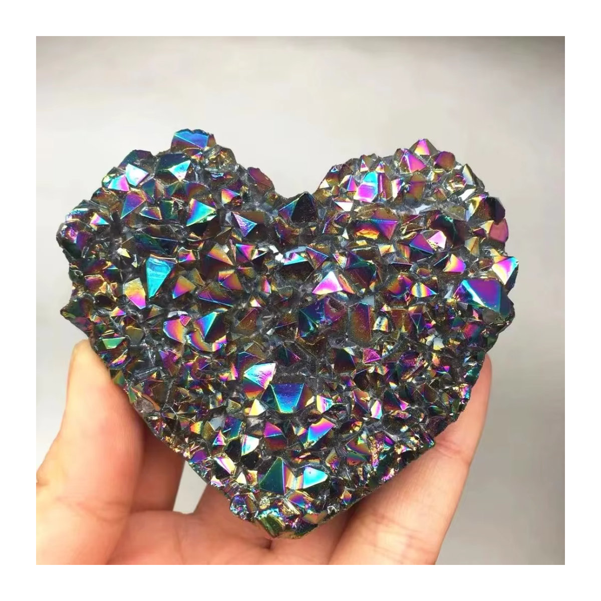 Herzförmige Amethyst-Geode von Sisterstone in Lila und Mehrfarbig mit Regenbogen-Aura-Effekt - Bild 3