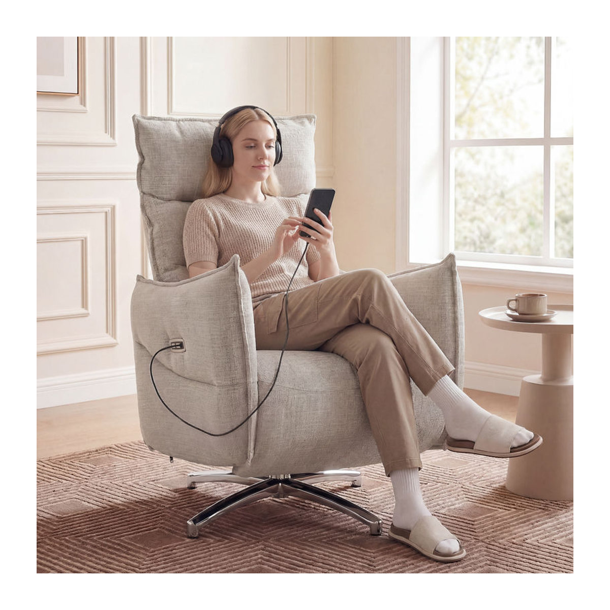 HOMCOM Relaxsessel mit Liegefunktion und Ladeanschlüssen in Beige mit Leinenoptik und Fußstütze - Bild 2