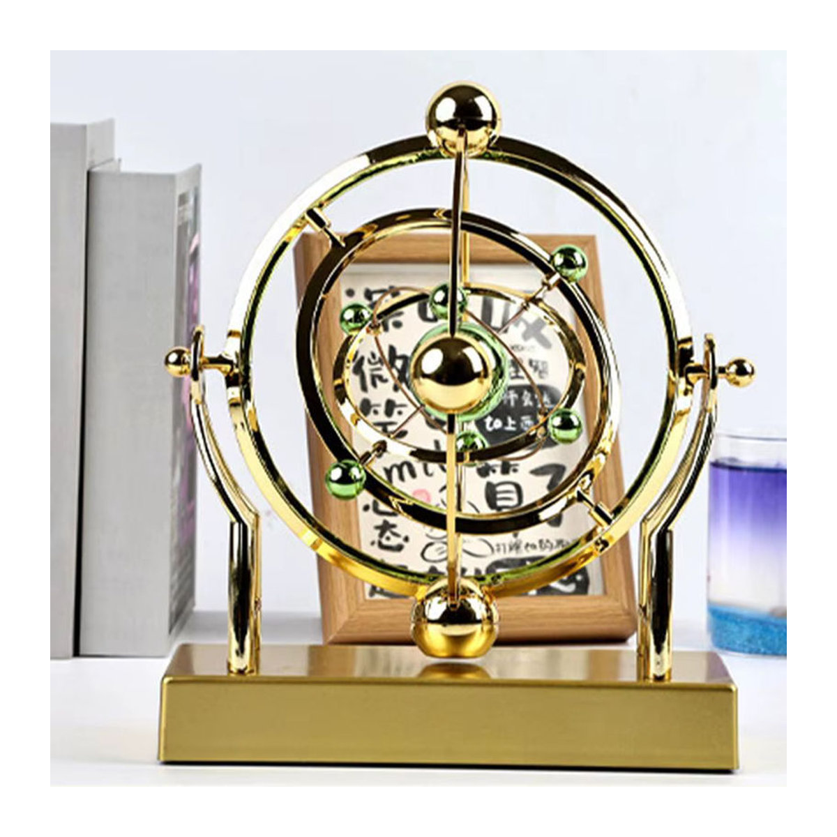 Home Decor Crafts Celestial Orbit Pendel Gold Metall Kinetische Kunst-Schreibtischdekoration Astronomie-Modell Geometrische Skulptur - Bild 5