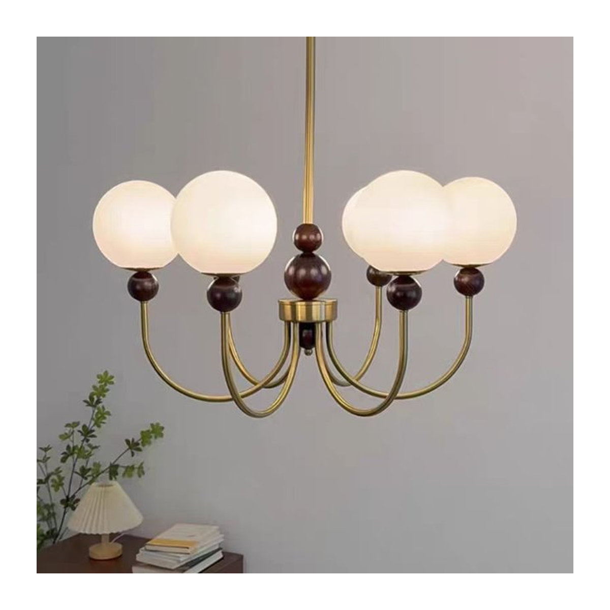 HomeLover Retro Kronleuchter aus Holz und Glas in Weiß - Bild 1