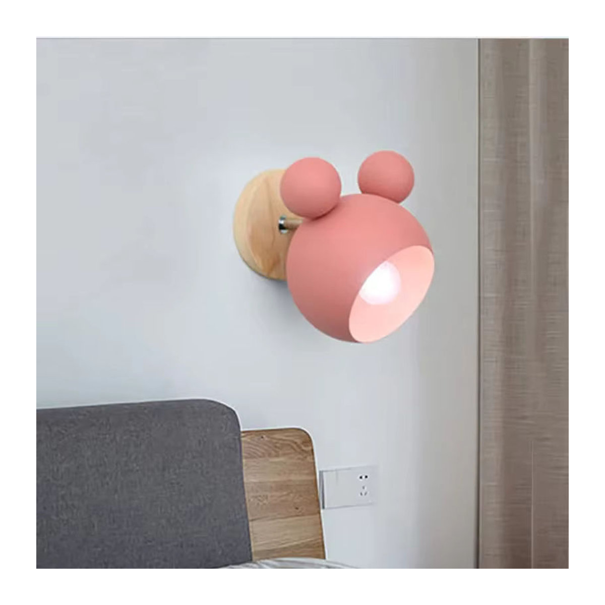 Homocean Moderne LED Wandleuchte in Rosa mit Metalllampenschirm und Holzsockel - Bild 2