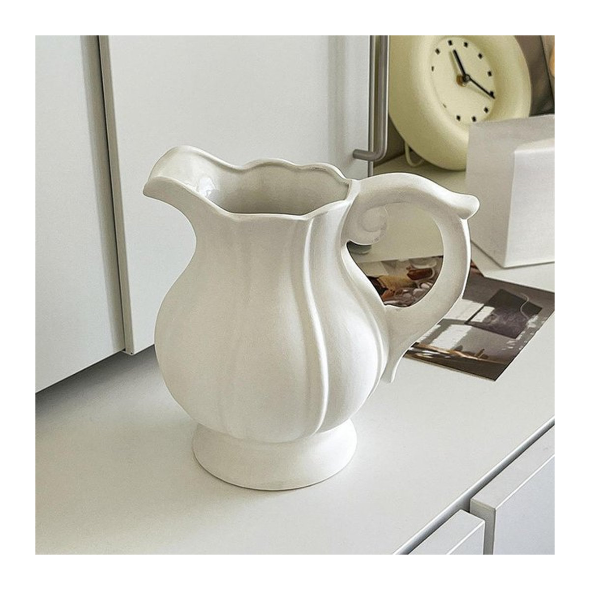 Homyl Keramik-Blumenvase in Weiß im skandinavischen Design mit Griff und bauchiger Form - Bild 1