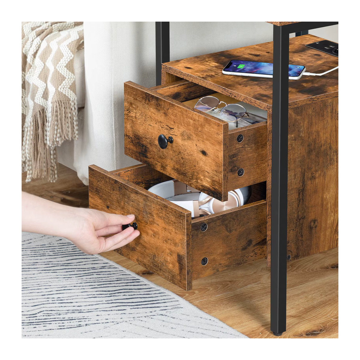 HOOBRO Nachttisch mit Ladestation und 2 Schubladen in Braun im Industrial Design - Bild 5