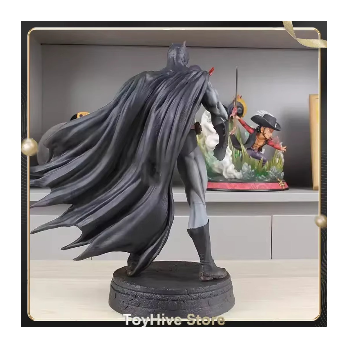 Hot Toys Batman Elite Series 1/6 Maßstab Actionfigur in Schwarz aus Kunstharz - Bild 5