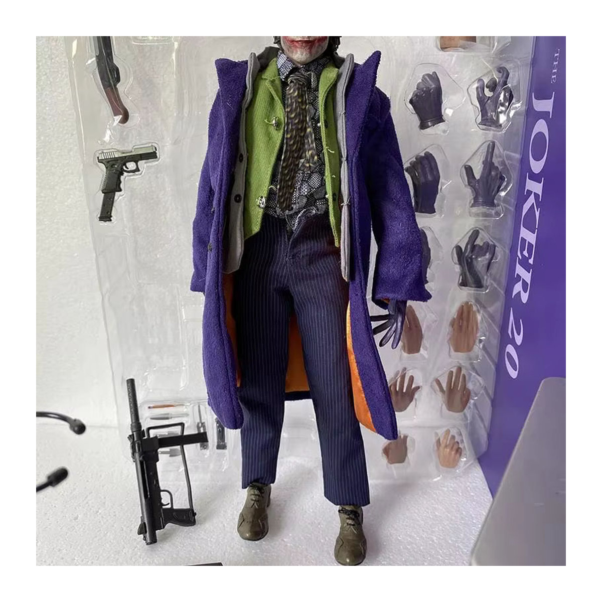 Hot Toys Joker Figur The Dark Knight Sammlerfigur aus Textil in Mehrfarbig - Bild 3