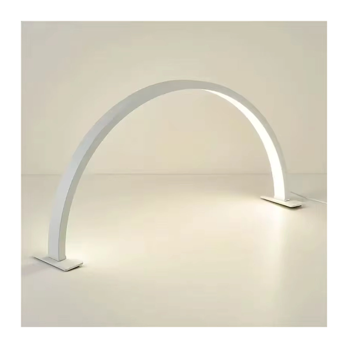 Huananlong New Moon Nagel-Arbeitslampe als minimalistische Beauty-Tischlampe mit USB-Netzteil in Schwarz, Weiß oder Rosa für Nagelkunst und Wimpern - Bild 1