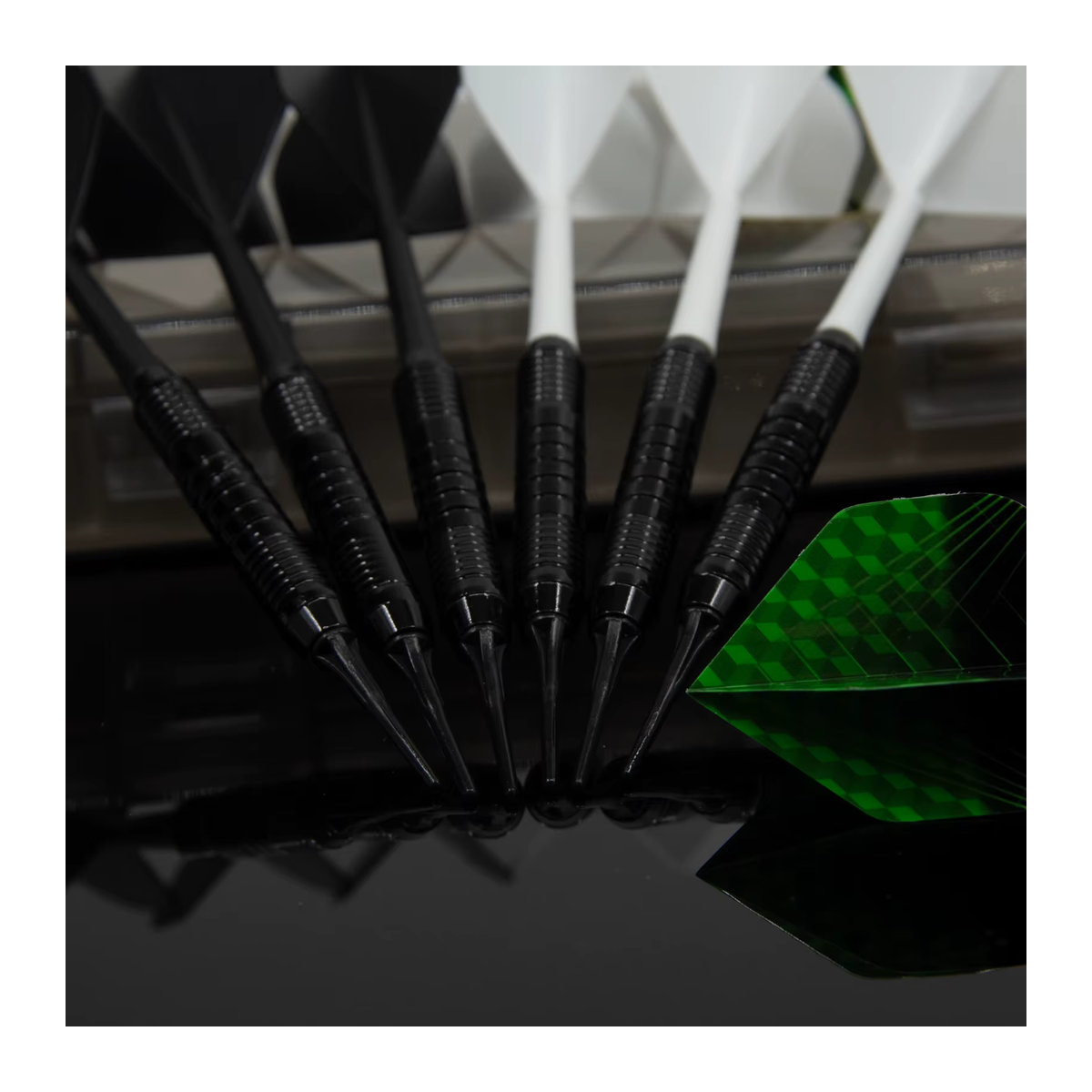 Huanqu Professionelles Dart-Set mit sechs Eisen-Soft-Tip-Darts in Bunt, inklusive 47mm Gradient-Schäften und Standard-Flights - Bild 3