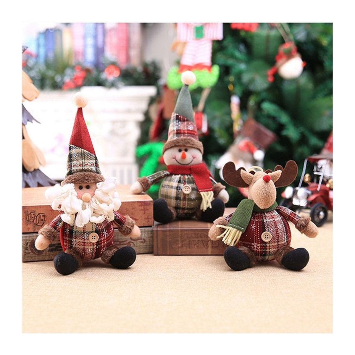 Huiran Weihnachtsmann Dekoration mit Elch als Weihnachtsfigur aus Textil in mehrfarbigem kariertem Design - Bild 1