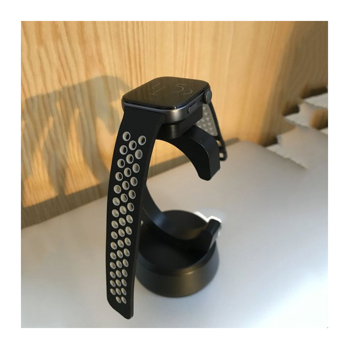 Hujerl Ladegerät für Huawei Band 10/11 und Honor Watch Fit 3/Fit 2/Fit Mini, Ladestation in Schwarz, minimalistisches Design - Bild 1