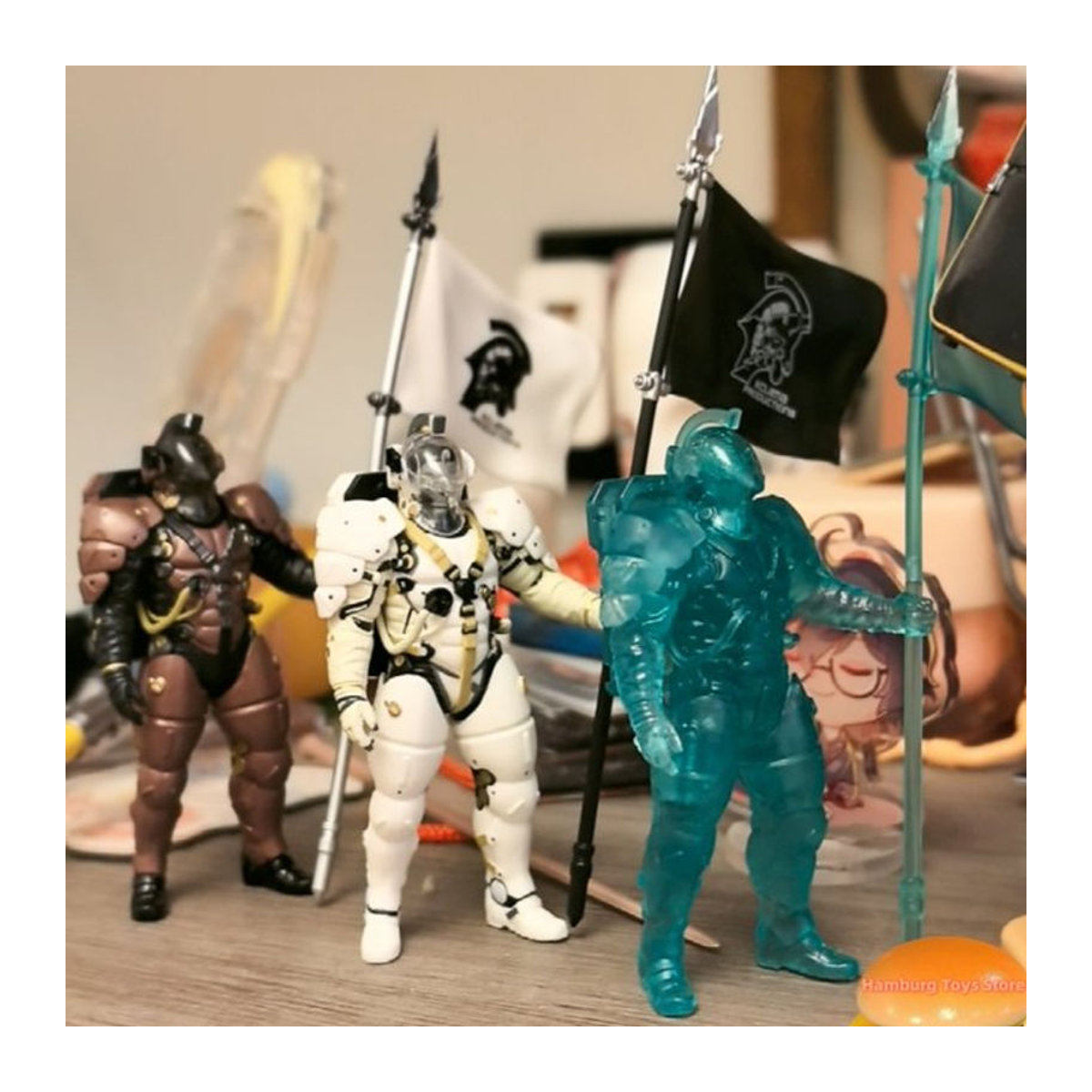 IKIMON Death Stranding Actionfigur von LUDENS als dekoratives Ornament in Mehrfarbig - Bild 1