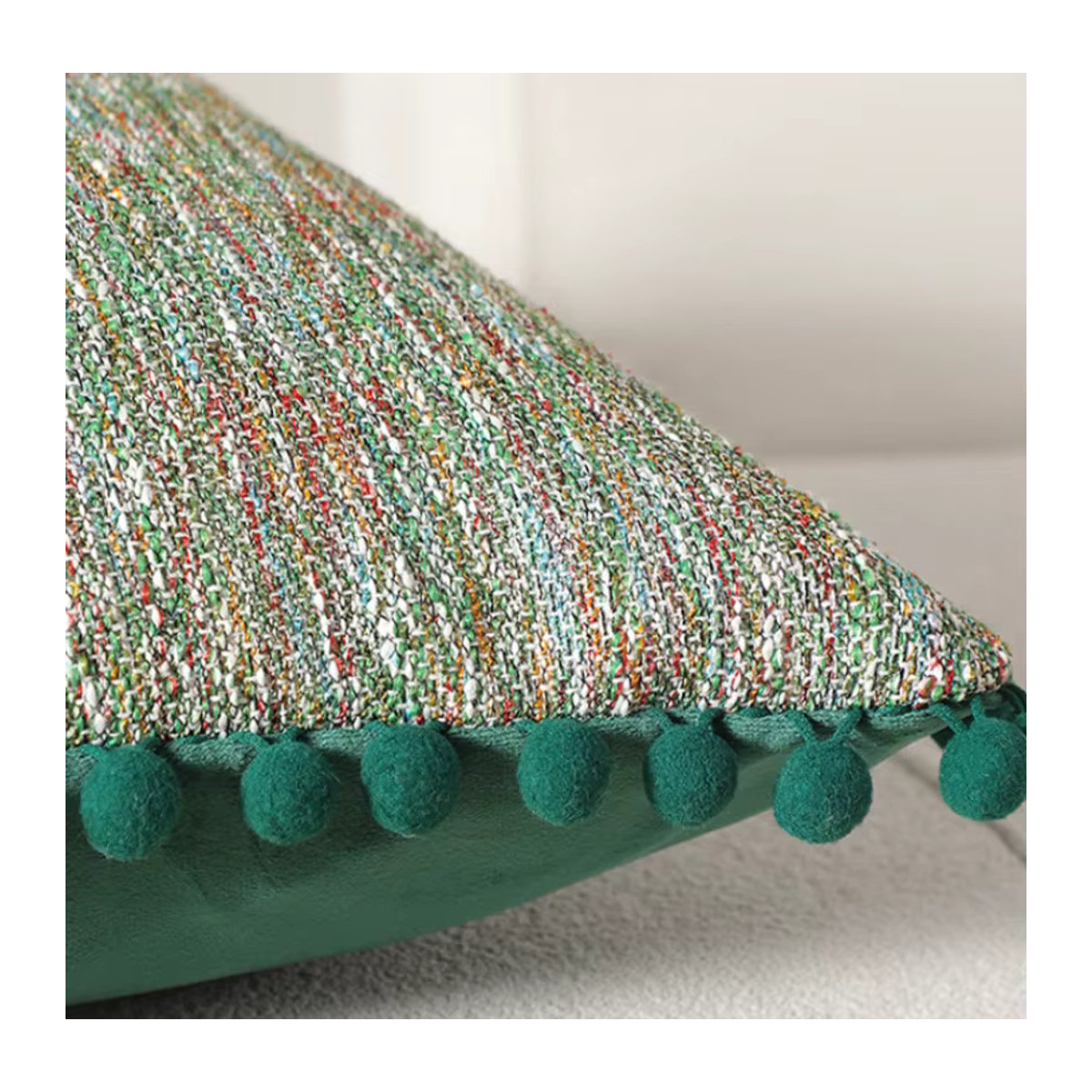 Inyahome Boho Kissenbezüge aus Samt mit Pompon in Grün und Schwarz, B/H: 30 x 50 cm und 45 x 45 cm - Bild 2